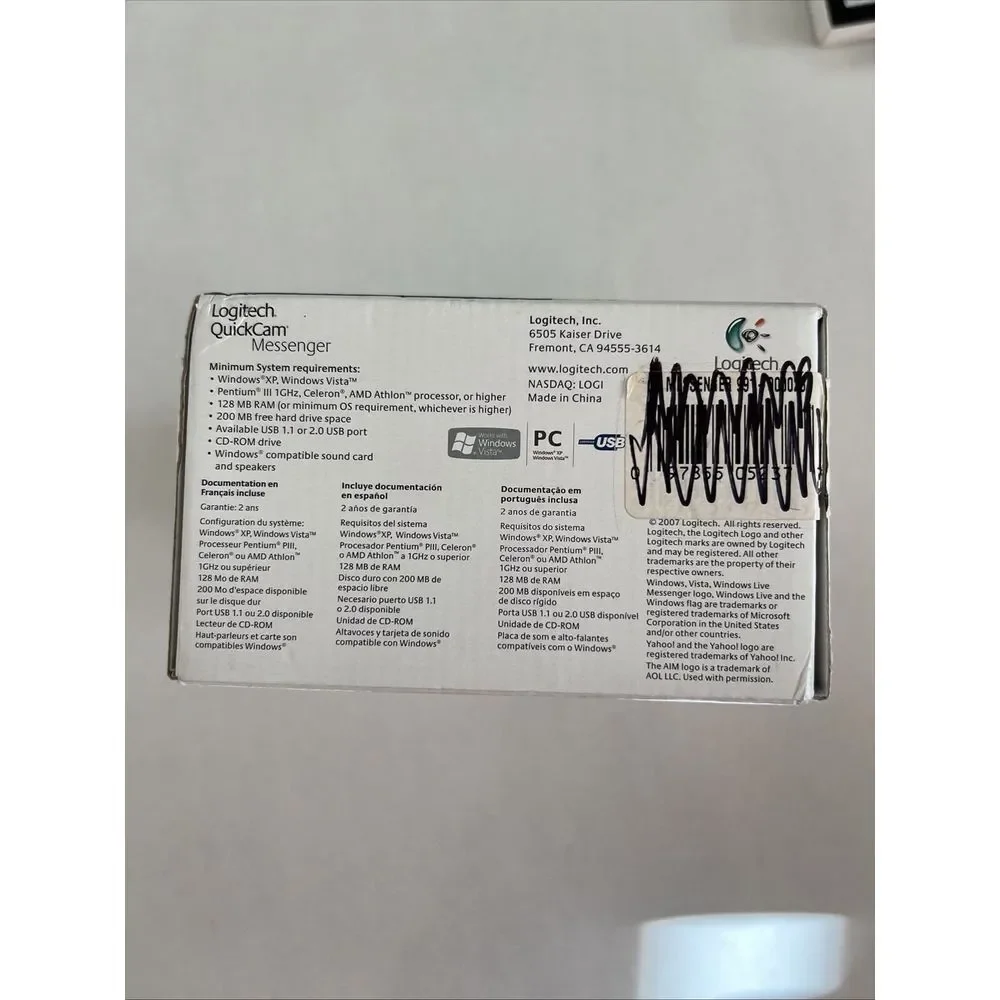 NOS 2007 Logitech QuickCam Messenger Computer Laptop‎ Webcam SHELF WEAR BOX